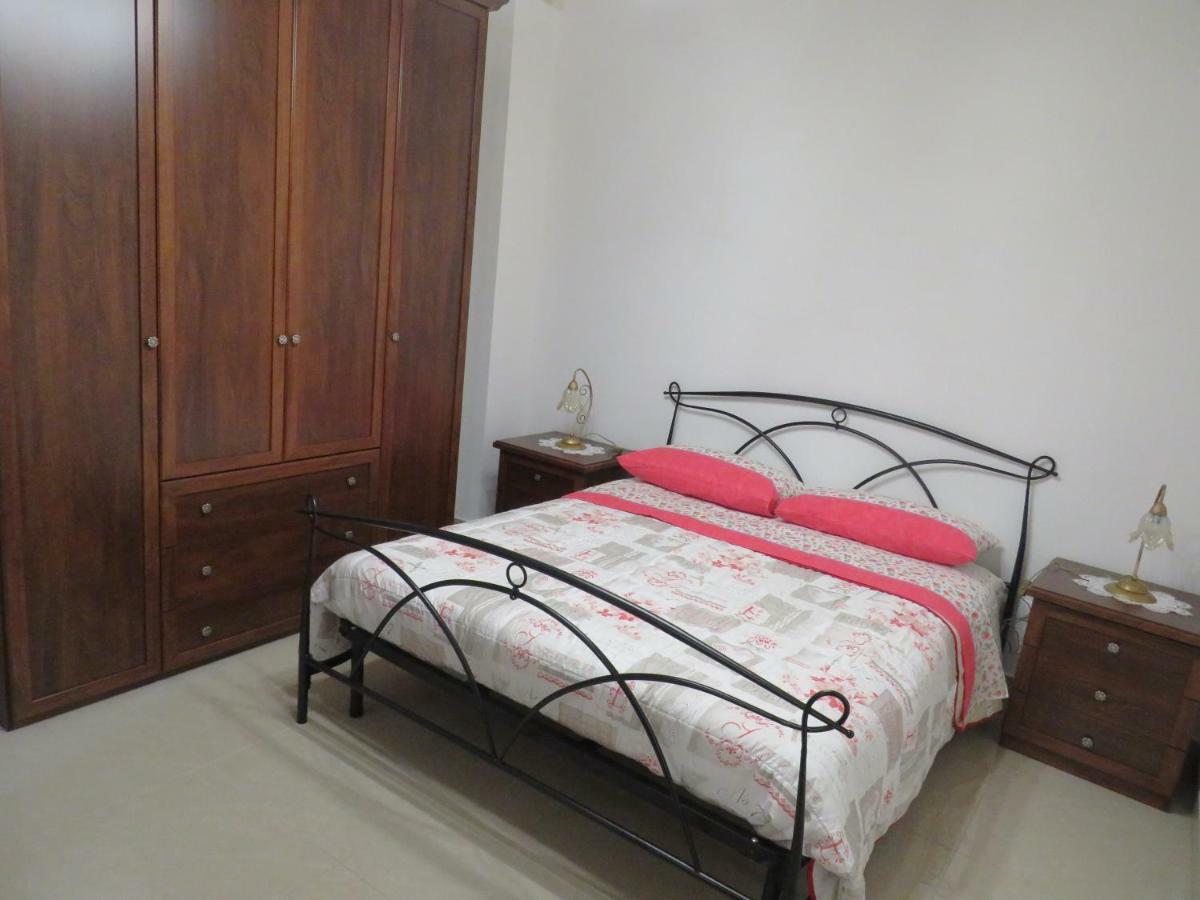 Hotel Casa Rita à Mandurie Extérieur photo