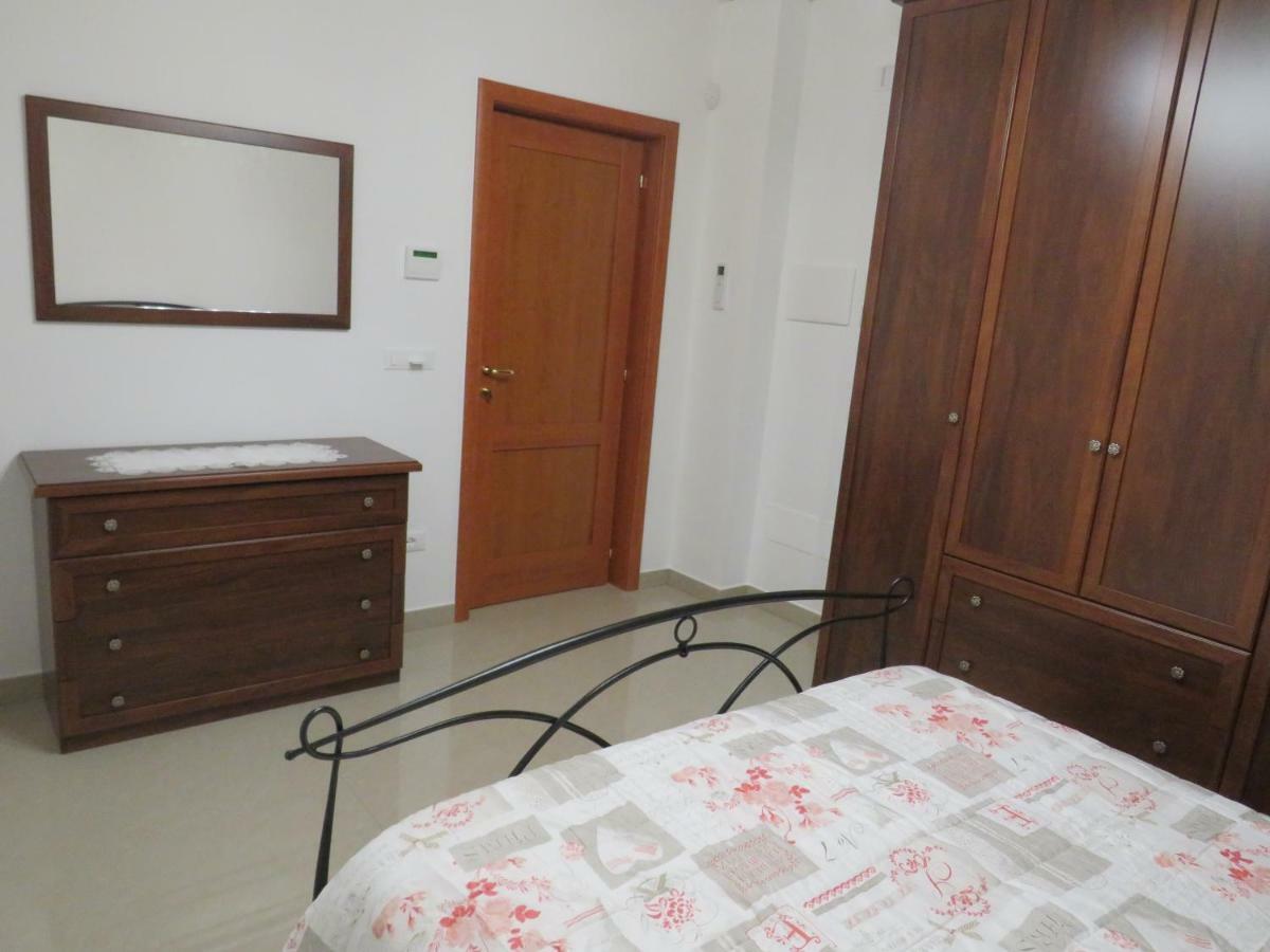 Hotel Casa Rita à Mandurie Extérieur photo
