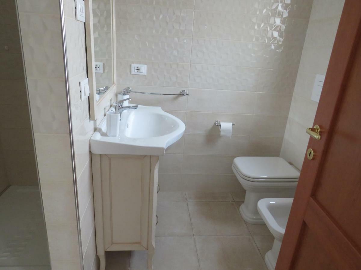 Hotel Casa Rita à Mandurie Extérieur photo